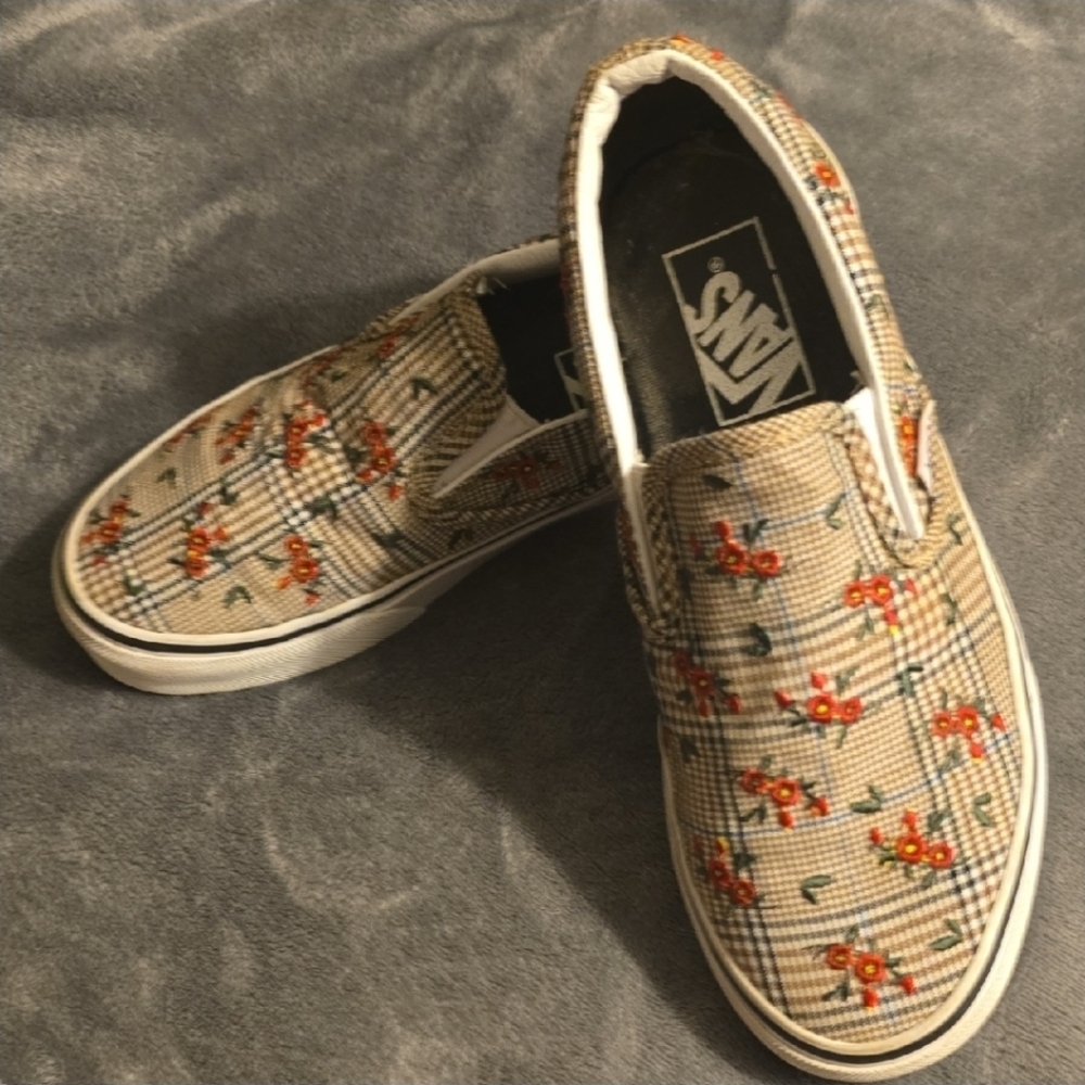 Vans Glen Plaid Floral Embroidered Slip-Ons Sneakers Shoes Women's 6.5US EUC❤️